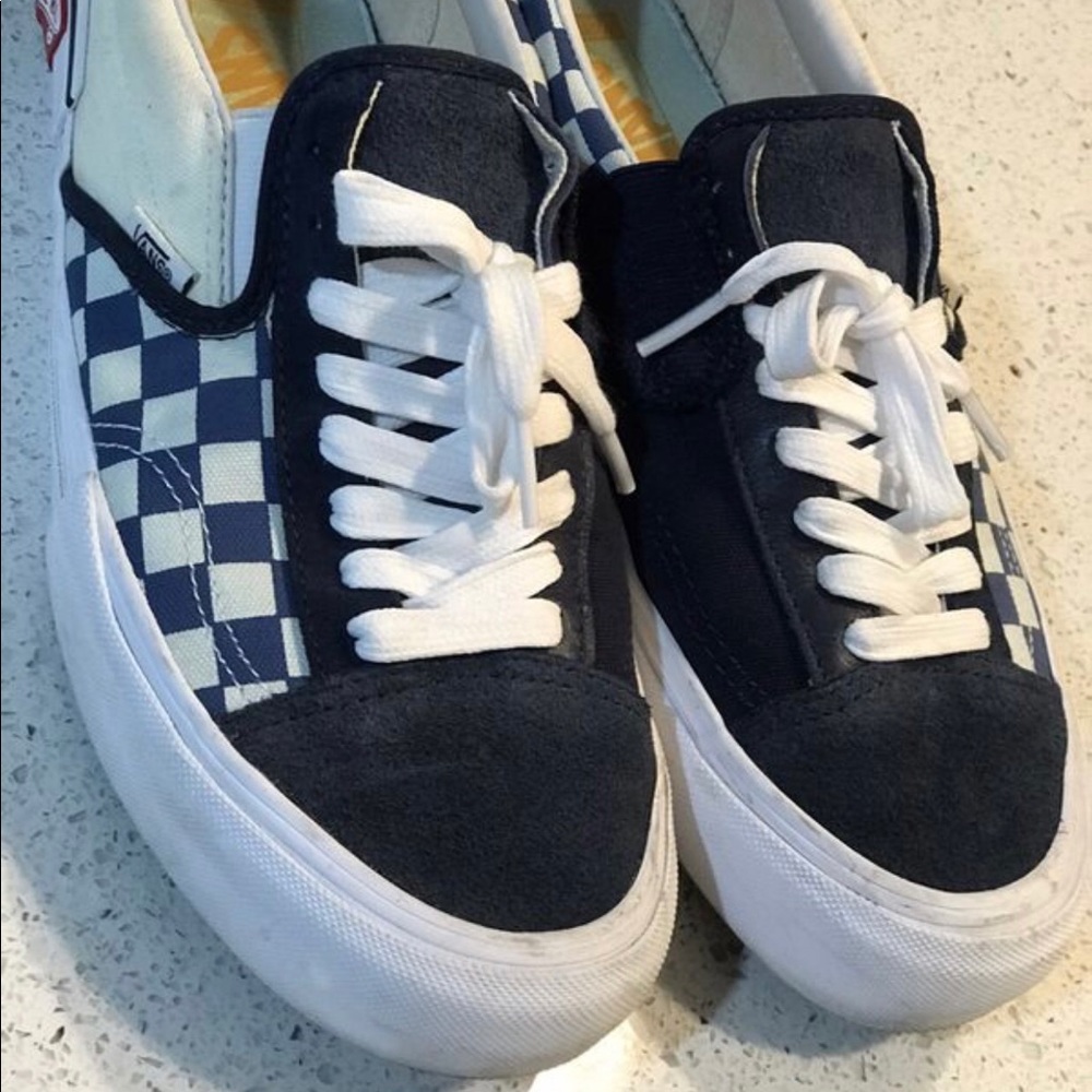 VANS SLIP-ON CAP LX 'DRESS BLUES' SIZE 10